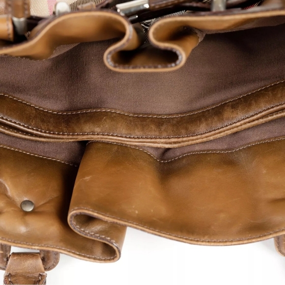 Burberry Beaton Bag - Picture 9 of 16